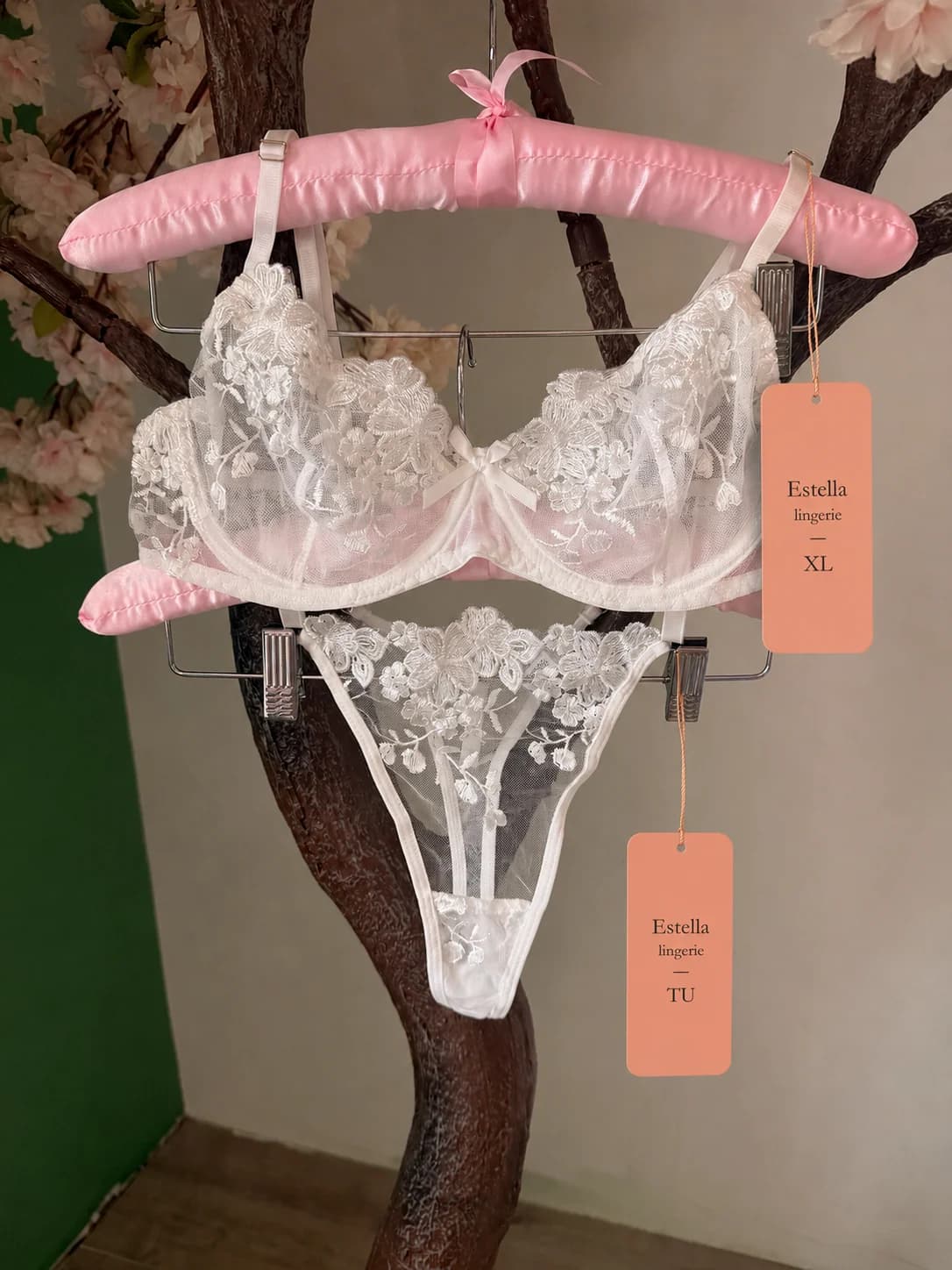 Ensemble Élégance soutien-gorge et string