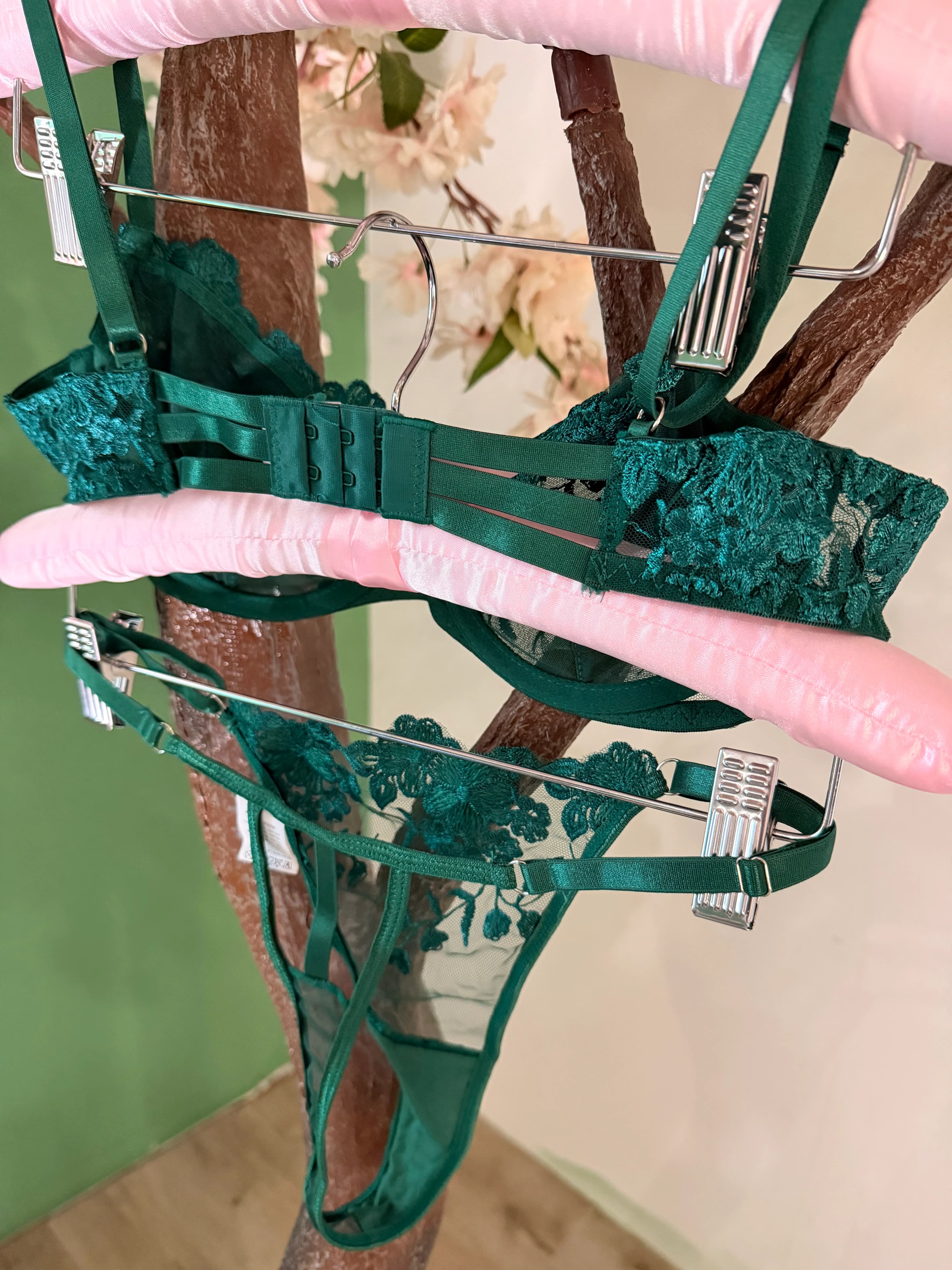 Ensemble Élégance soutien-gorge et string