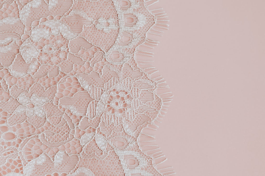 Dentelle française délicate - savoir-faire lingerie