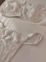 Ensemble Lingerie Brodée Fleurie Transparente – Soutien-Gorge & Tanga | 5 Coloris
